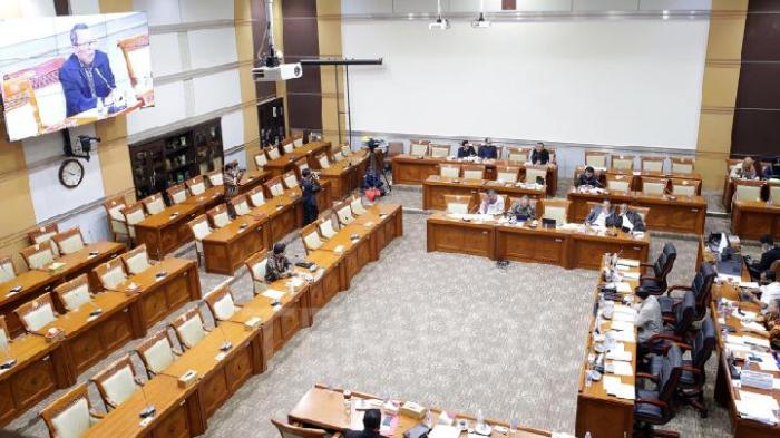 Profil Endipat Wijaya, Anggota DPR yang Sindir Donasi Rp 10 M ke Sumatera