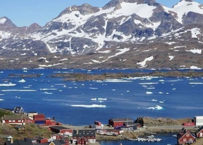 Diplomasi di Atas Es: Menlu Rubio Tegaskan AS Ingin Beli Greenland, Bukan Menginvasi Denmark